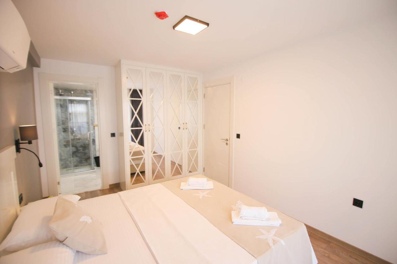 Krem Marin Otel Çeşme Luaran gambar